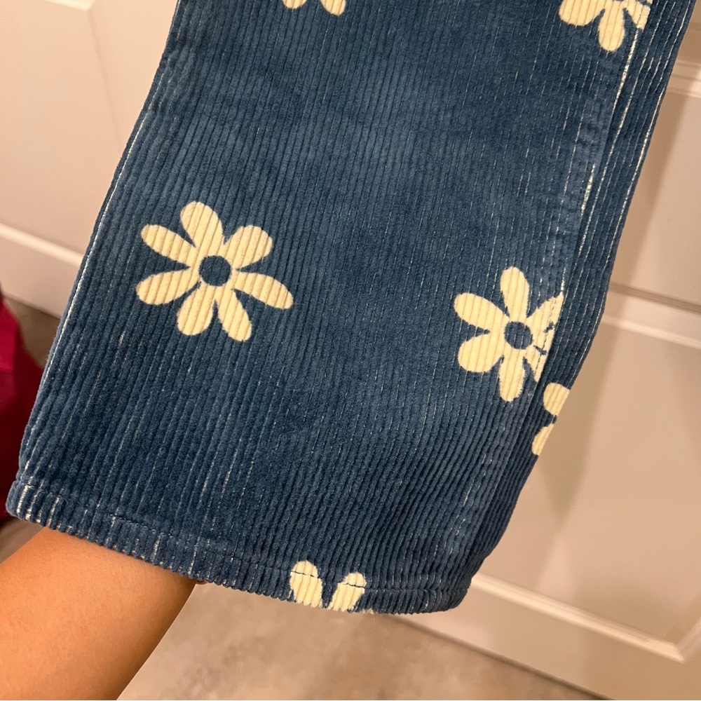NWT PacSun90s Boyfriend Carpenter Floral Corduroy Pants - Picture 6 of 12
